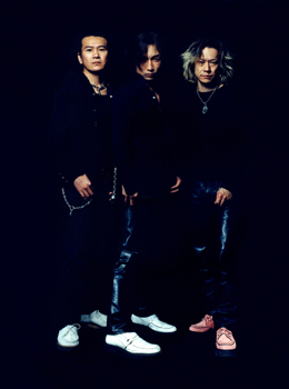 BLANKY JET CITY ミュージックビデオ 当時もの BLANKEY JET CITYレア音源集に幻のデモトラック - 音楽ナタリー