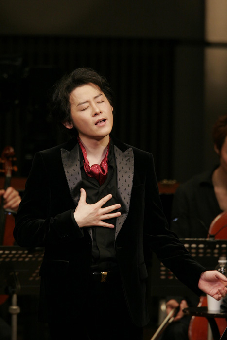 河村隆一＜No Mic, No Speakers Concert 2009＞～写真編～ | BARKS