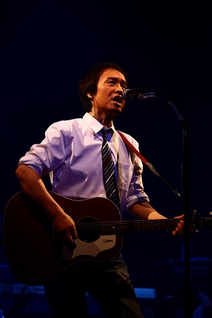 吉田拓郎、“最後の全国ツアー”のライヴ音源が解禁 | BARKS