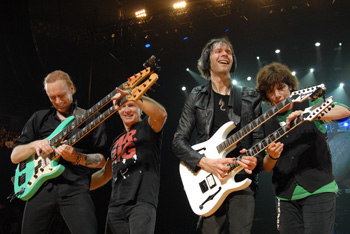 MR.BIG、日本武道館公演を完全レポート | BARKS