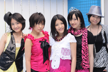 9nine/こんなのアイドルじゃナイン!? 川島海荷、佐武宇綺、他直筆サイン入り こんなのアイドルじゃナイン！？DVD-BOX : 9nine / 平野綾