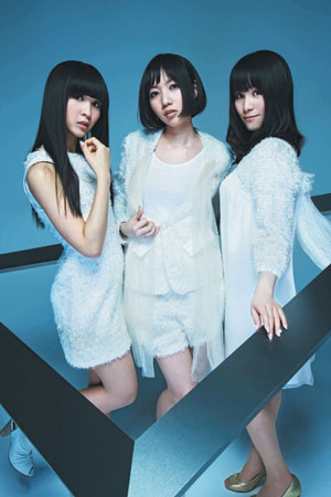 【最終値下げ】激レア　当選品　Perfume クリアファイル　直角二等辺三角形 DVD2枚組】Perfume/直角二等辺三角形TOUR - メルカリ