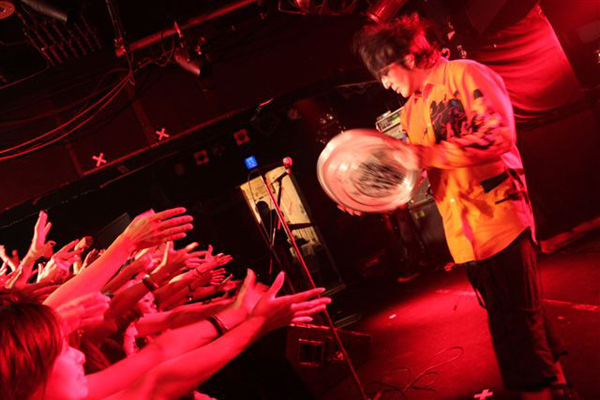 【未開封】D'ERLANGER　DVD　2008年FC限定　クリスマスライブ 零[Hz] on X: 