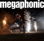 『megaphonic』