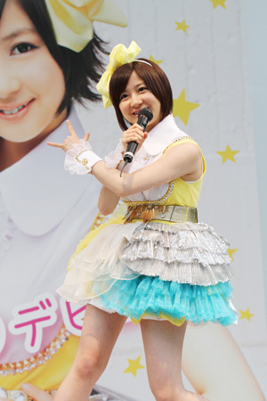 ✨超希少✨小野恵令奈 ぬいぐるみカレンダー　【元AKB48チームK】 えれびょん 元AKB48小野恵令奈がネコ10変化！ドラえもんにも変身!?｜シネマ
