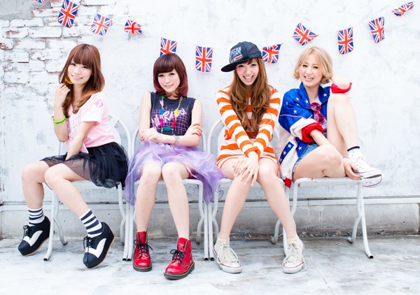 Silent Siren Music Clips I [DVD] 読者モデルガールズバンドSilent Siren Silent Siren - S - Amazon.com Music