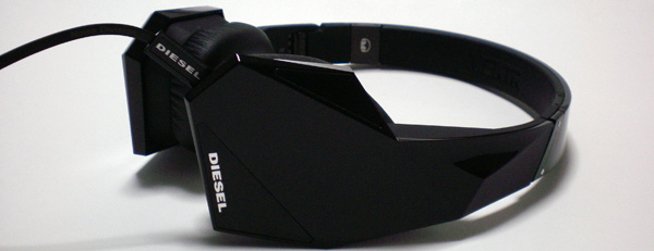 DIESEL ディーゼル ヘッドホン img65697073.jpg