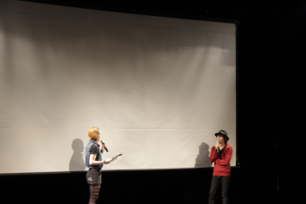 the HIATUS、200名限定のプレミアム試写会に細美武士サプライズ