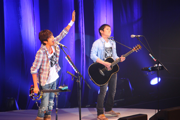 ゆず　- 体育館ツアー 2002 ユズモラス - スタッフジャンパー ゆず - 体育館ツアー 2002 ユズモラス - スタッフジャンパー