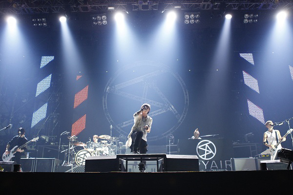 SPYAIR、5人最後のステージ、感動の日本武道館初ワンマン | BARKS