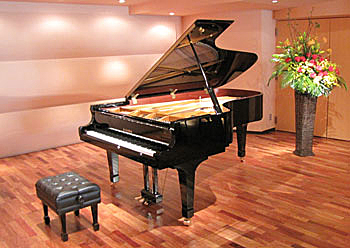 カワイ グランドピアノ 株式会社ピアノプラザ | SHIGERU KAWAI SK-7