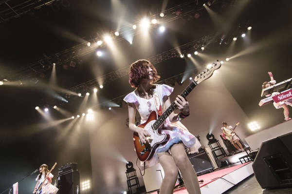 Silent Siren、SHIBUYA-AX公演で冬ツアー開催を発表。次の