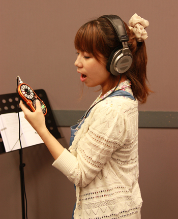 Roland VT-12 音程トレーナー 動作確認済 ローランド [※お取り寄せ商品] Roland VT-12 Vocal Trainer