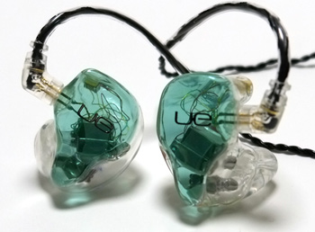 【ラスト1個！】Ultimate Ears UE11PRO リシェル 未使用品 DSC07156-thumb-640x359-17269.jpg