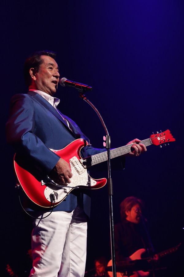 加山雄三/若大将EXPO～夢に向かって いま～加山雄三 LIVE IN 日本武… Amazon.co.jp: 若大将EXPO～夢に向かって いま～ 加山雄三 LIVE