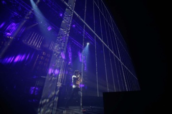 ライブレポート】稲葉浩志、＜LIVE 2014 ～en-ball～＞最終公演