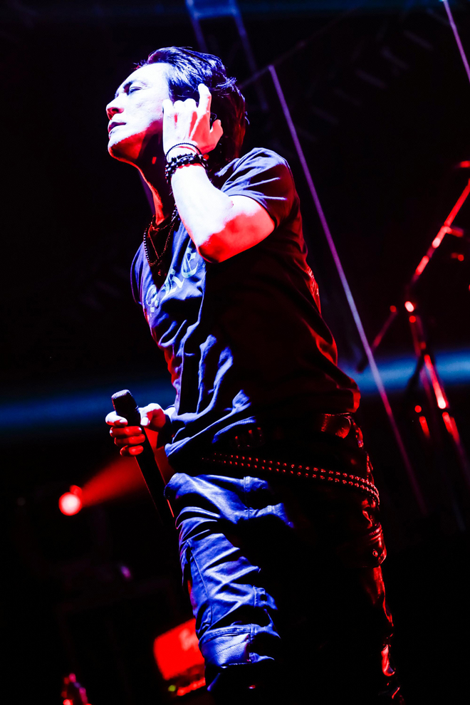 氷室京介　ネクタイ Amazon | 氷室京介 ネクタイ ブラック×グレー PERSONAL JESUS