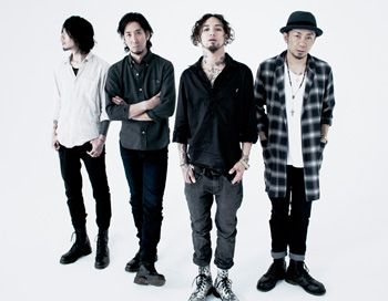 ライブレポート】The BONEZ「やりたい事やらさせてもらいます