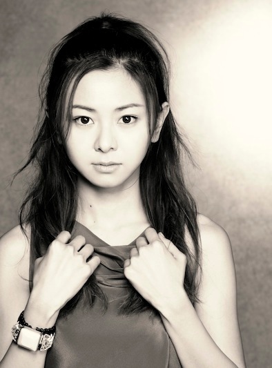 倉木麻衣、ベスト盤ジャケット全発表＋収録ミュージッククリップ