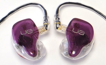 BARKS編集部レビュー】Ultimate EarsのダークホースUE 7 Pro、各