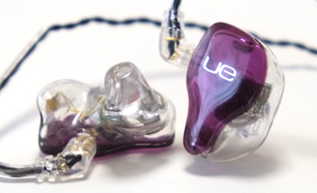 BARKS編集部レビュー】Ultimate EarsのダークホースUE 7 Pro、各