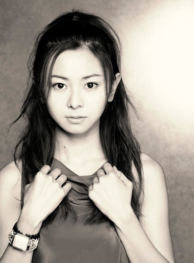 倉木麻衣 BEST 151A - LOVE&HOPE -　レコード Amazon.co.jp: MAI KURAKI BEST 151A -LOVE & HOPE- 【初回限定