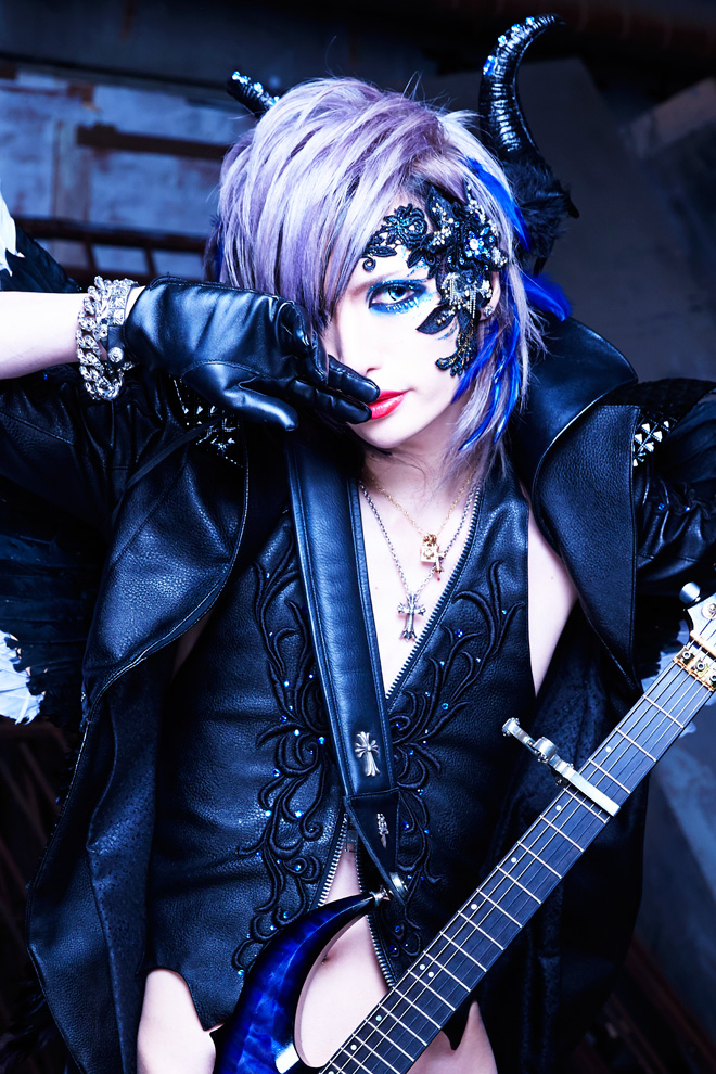 MEJIBRAY、“異次元ロックショウ”を見せたワンマンで最新