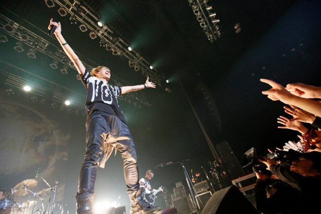邦楽 alive / SPYAIR 今話題のアイテムを alive spyair 邦楽 邦楽 - 邦楽