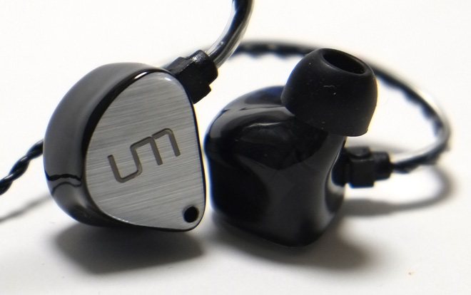 Unique Melody MAVERICKIII カスタムIEM MAVERICK III - Unique Melody -ミックスウェーブ株式会社