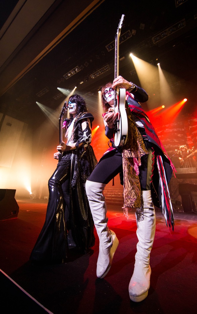 聖飢魔Ⅱ/全席死刑-LIVE BLAC MASS東京-続全席死刑　大阪の2本です Amazon.co.jp: 全席死刑 -LIVE BLACK MASS 東京- 聖飢魔II