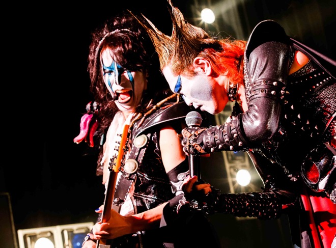 聖飢魔II ジャージ Lサイズ ゴールド デーモン閣下 30周年 聖飢魔II ジャージ Lサイズ ゴールド デーモン閣下 30周年