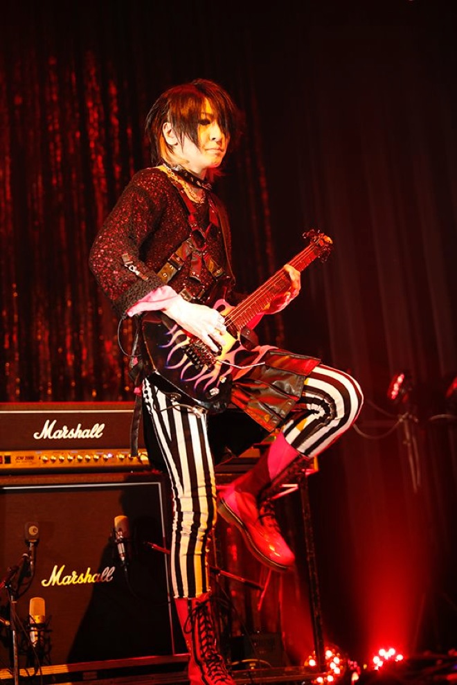 LM.C 15周年MV集　Blu-ray PIERROT アイジ LM.C official on X: 