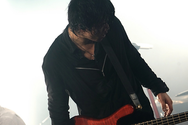 2/11(土) UVERworld さいたま 男祭り アリーナＡ３ブロック １～２枚連番