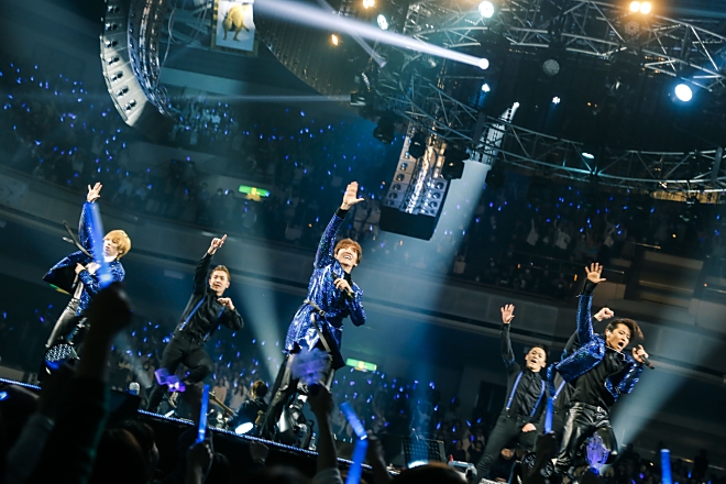 w-inds. 15周年 Liveファンクラブ 受注限定盤 4枚組 DVD Amazon.co.jp: w-inds. 15th Anniversary Live [DVD] : w-inds.: DVD