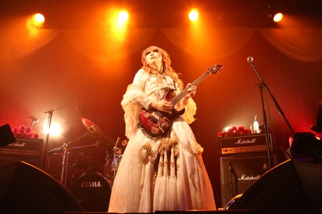 ミュージック HIZAKI Crimson Rose Japan DVD Hizaki – Crimson Rose -Japan- – DVD (Regular Edition, DVD