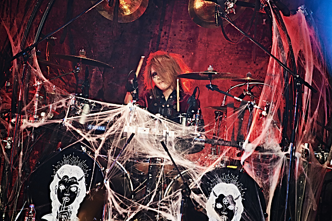GazettE ガゼット れいた パーカー ハロウィン 2017 グッズ ライブ ライブレポート】the GazettE、ゴシックに彩られたハロウィン