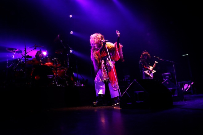 PENICILLIN、25周年に向かう＜HAKUEI Birthday Live＞で「厚みと