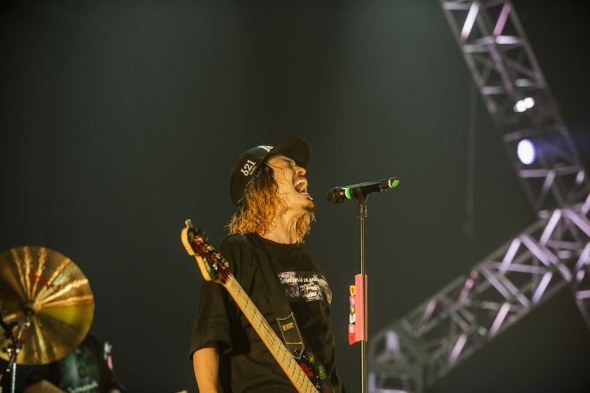 速レポ】＜SATANIC CARNIVAL＞WANIMA、2日間の大トリを飾る最高