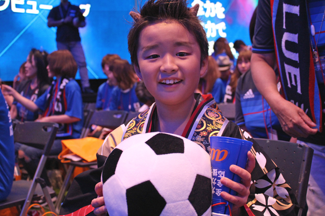 菅田将暉、W杯出場決定に大興奮「感動しました！」 | BARKS