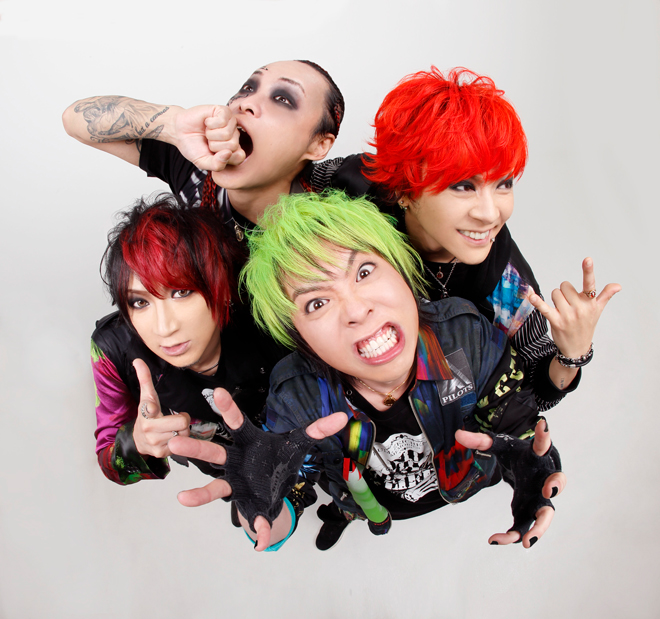手を伸ばした先にある感覚は今もまだ鼓動している　ツアー会場限定CD Kazutomo Kobashi | . STUTS - Changes (feat. JJJ