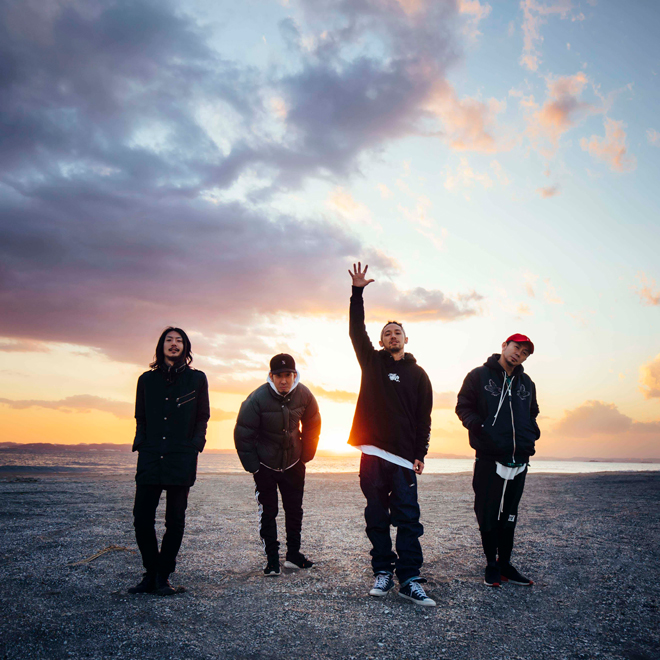 The BONEZ、仲間が集結した「SUNTOWN」MV | BARKS