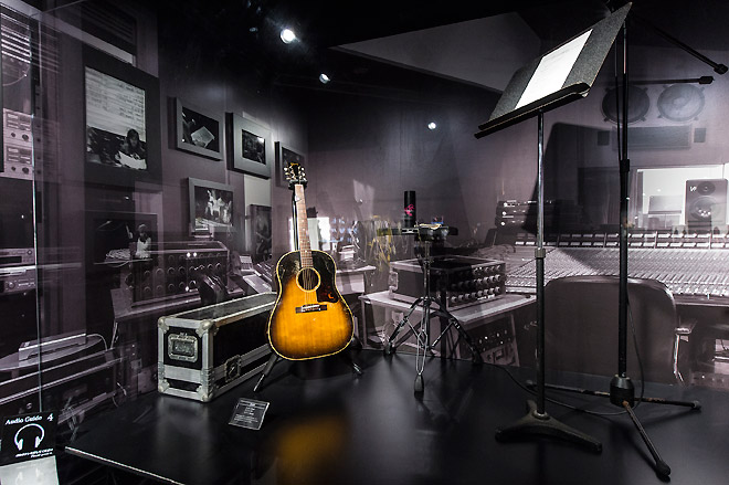 B&#39;z 30th YearExhibition スカル B'z 30th Year Exhibition “SCENES” 1988-2018 劇場版 : 作品