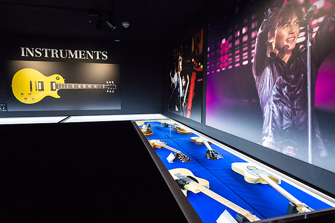 B&#39;z　30TH YEAR SCENES EXHIBITION　コースター BAR Brotherhood'z on X: 