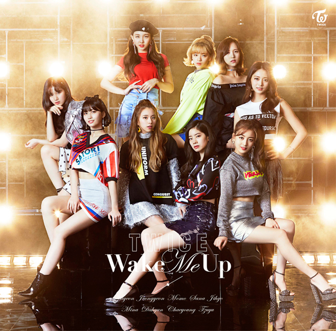 TWICE、洗練された最新ビジュアル公開 | BARKS