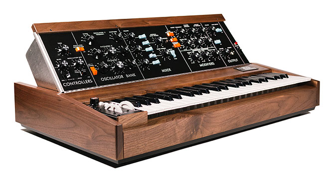 Moog Musicのパラフォニック・アナログ・シンセがサウンド