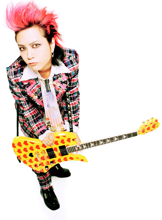 hide ミュージックビデオ hide with Spread Beaver / ROCKET