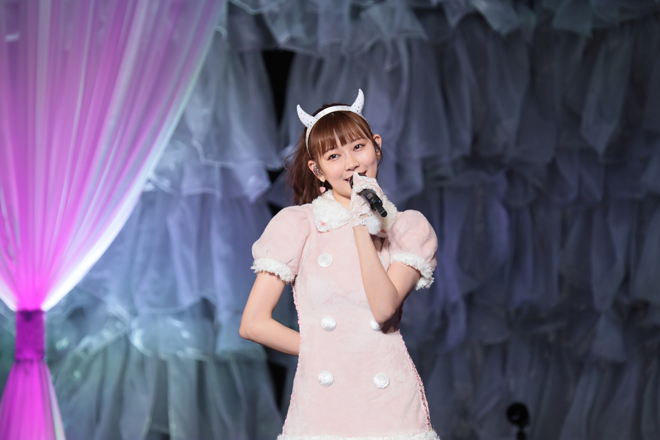 渡辺美優紀　クリスマスプレミアムライブ　入場者限定プレゼントぬいぐるみ大阪ver 画像・写真 | 渡辺美優紀、NMB卒業の山本彩と「お互い刺激しあっ