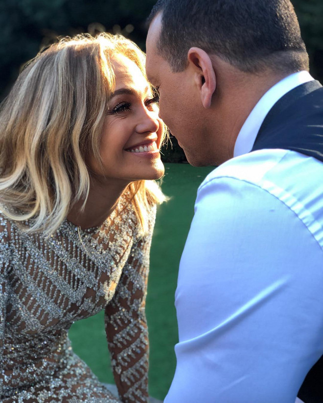 アレックス・ロドリゲスとジェニファー・ロペス直筆サイン入り超大型写真… 祝婚約！ジェニファー・ロペスとアレックス・ロドリゲスの恋愛