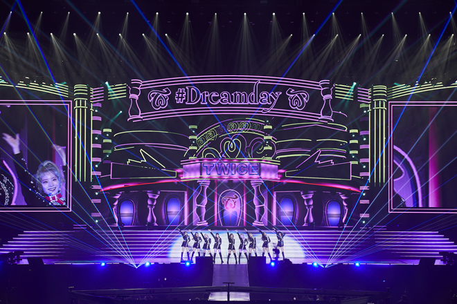 3/30 twice ドームツアー Gs_sNPObwAAAjPO.jpg:large