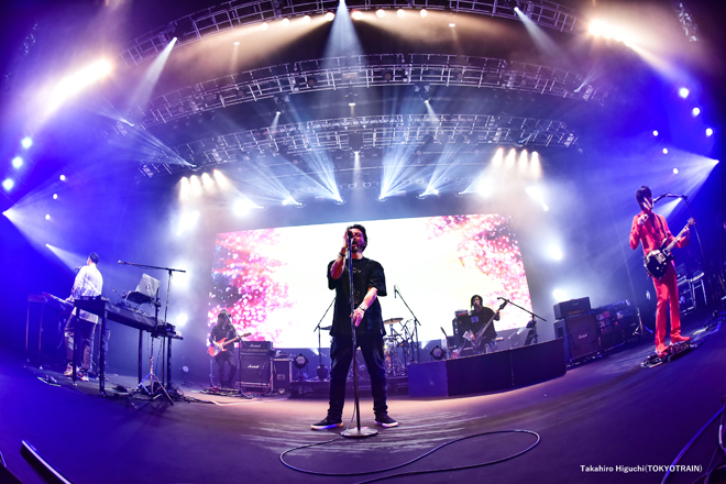 THE XXXXXX（山田孝之×綾野剛×内田朝陽）、初ワンマン大成功